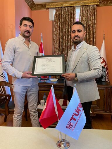 Eskişehir Şube Başkanımız Mehmet Yiğitbaşı'na TÜRES İl Temsilcilik Belgesi'ni teslim ettik